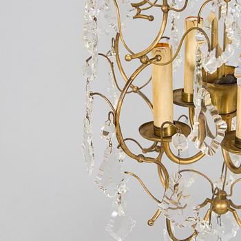 Paavo Tynell, a mid-20th century chandelier for Idman.