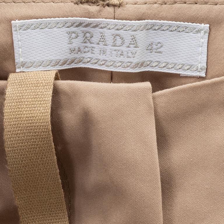 Prada, A beige cotton jacket/shirt and skirt, italian size 42.