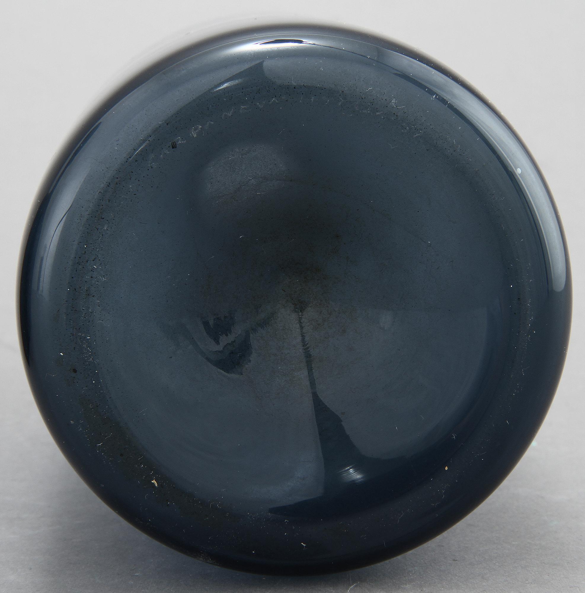 KARAFF, glas, Timo Sarpaneva, Iittala, Finland, dat. "-57".