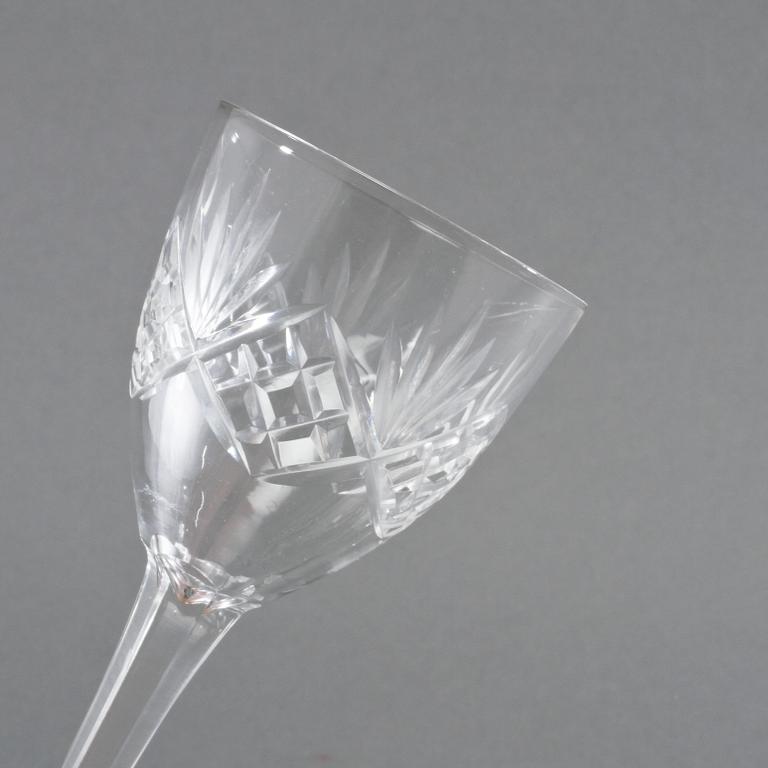 GLASSERVIS, 85 delar, Helgaliknande modell, 1900-tal.