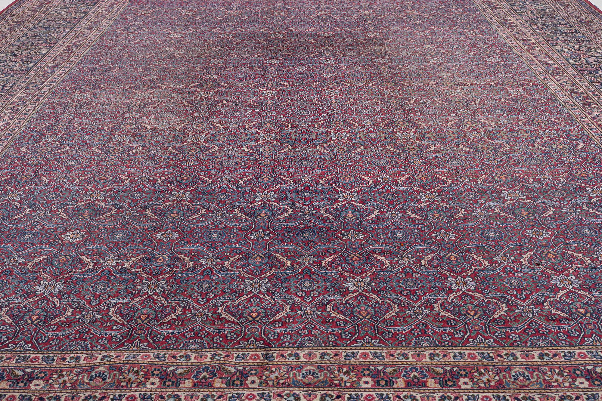 Carpet, Kirman, antique/semi-antique, approx. 560 x 375 cm.