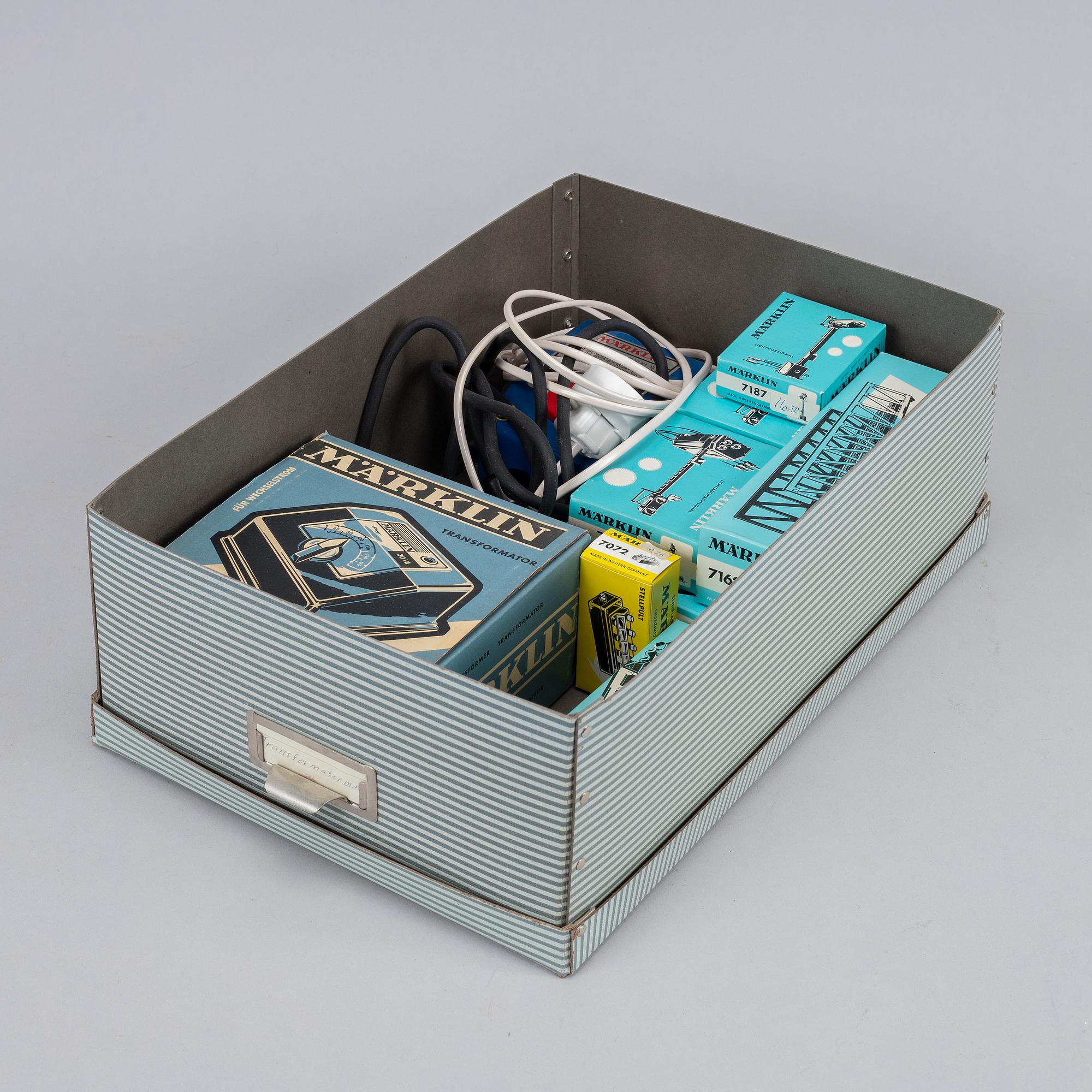Märklin, a large collection of locomotives, wagons and accessories.