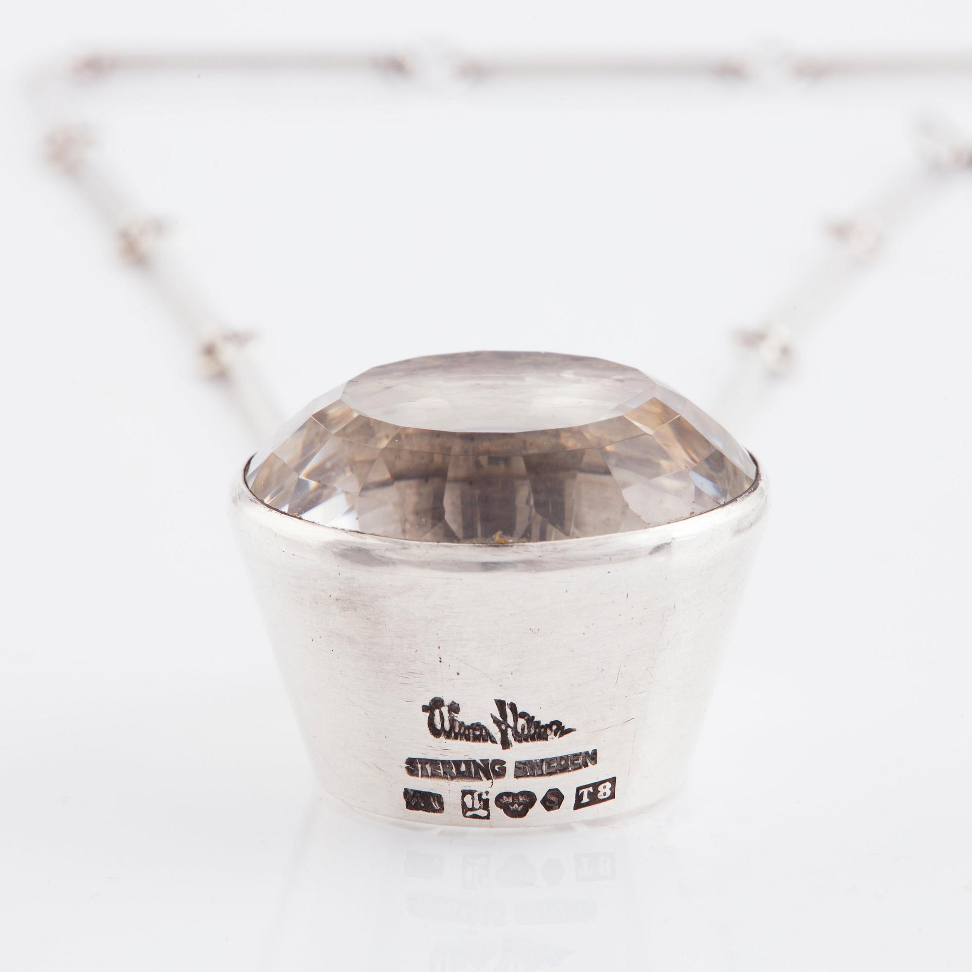 Wiwen Nilsson, hängsmycke sterlingsilver med bergkristall, Lund 1945.