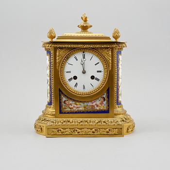 BORDSUR, Ny-Louis XVI, Jean Baptiste Delettrez, Frankrike, 1800-talets andra hälft.