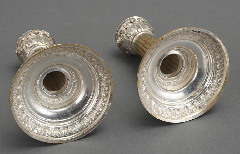 LJUSSTAKAR, ett par, silver, Lars Larson & Co, Stockholm, 1891. Vikt ca 289g.