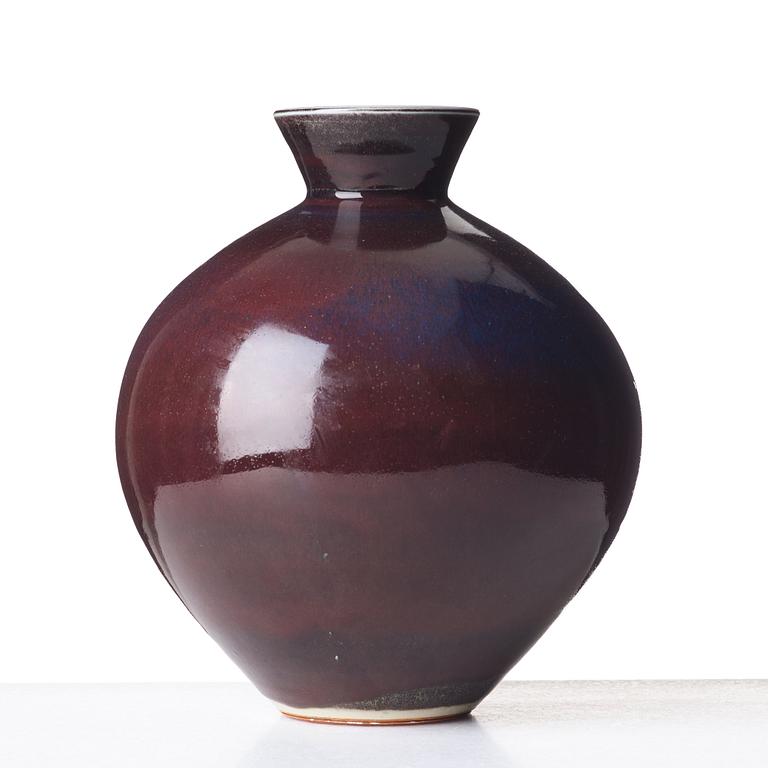 Berndt Friberg, a stoneware vase, Gustavsberg studio, Sweden 1975.