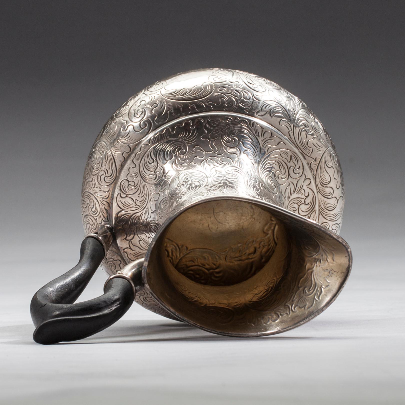 MJÖLKKANNA, silver, Österrike-Ungern 1839. Totalvikt 278 g.