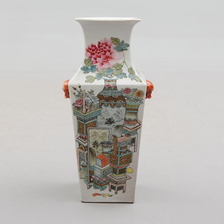 URNA, porslin Kina, 1800-/1900-tal.