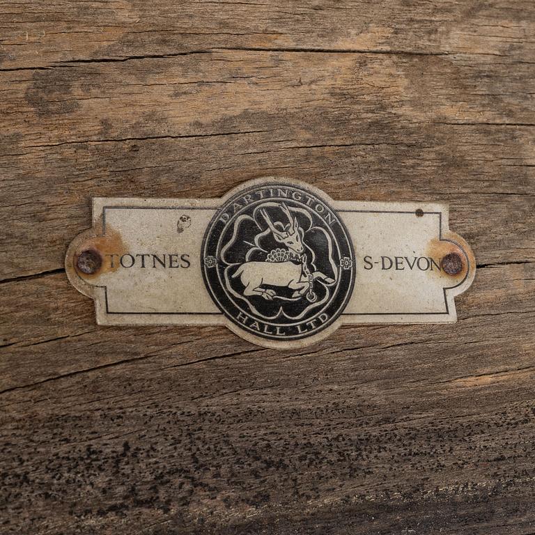 Trädgårdsbänk, Dartington Hall Ltd, England.