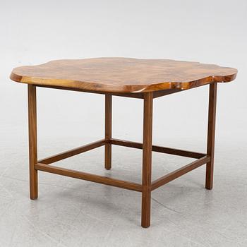 Josef Frank, a model 1057 coffee table, Firma Svenskt Tenn, post 1985.