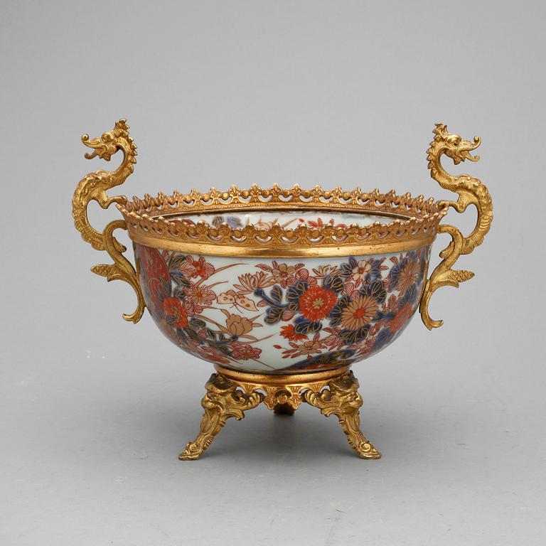 SKÅL, porslin samt metall, Japan, 1900-tal.