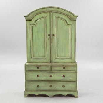 A 18th century cabinet.