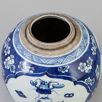 A porcelain jar, China, ca 1900.