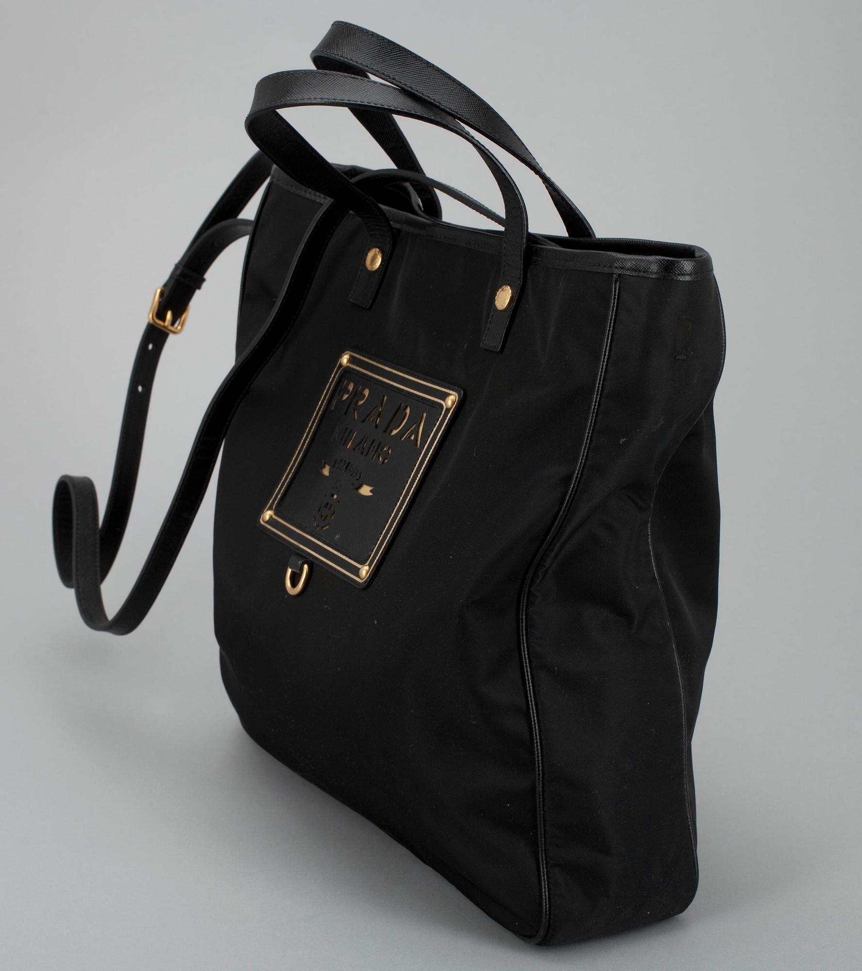 LAUKKU, kassi/crossbody, Prada, alkuperäisessä dustbagissa.