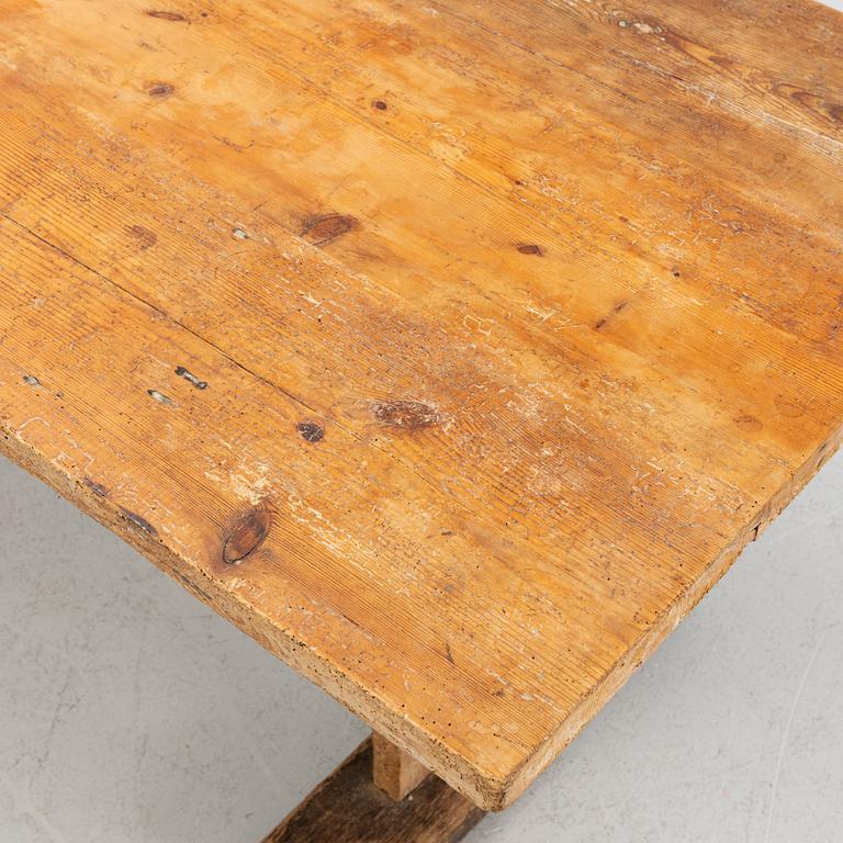 A provincial table, 19th/20th century.
