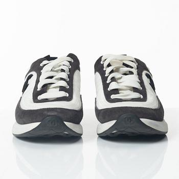 Chanel, sneakers, size 38.