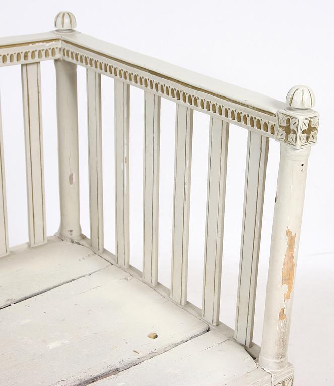 SOFFA, gustaviansk, provinstillverkad, tidigt 1800-tal.