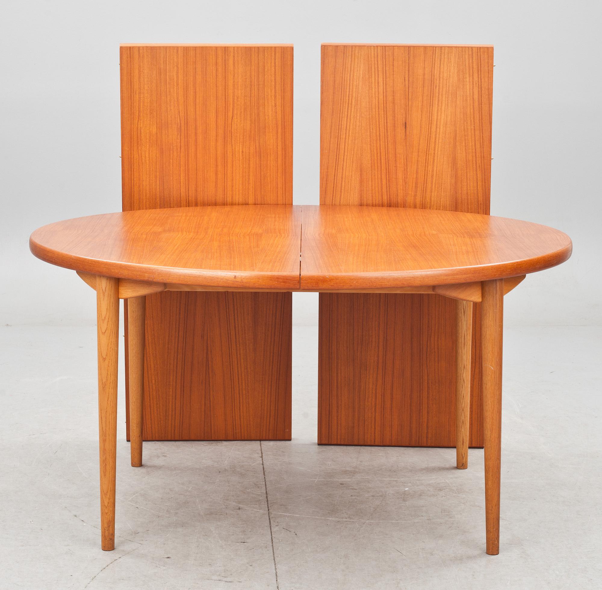 MATBORD, Peder Hvidt, Orla Mölgaard-Nielsen, Bodafors möbelfabrik, Sverige 1958.