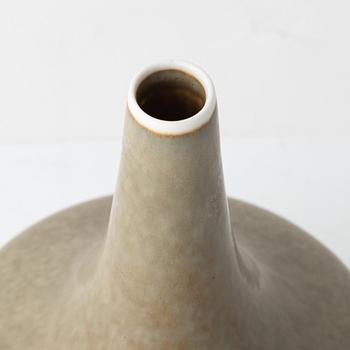 Gunnar Nylund, vase, stoneware, Rörstrand, 1950s/60s.