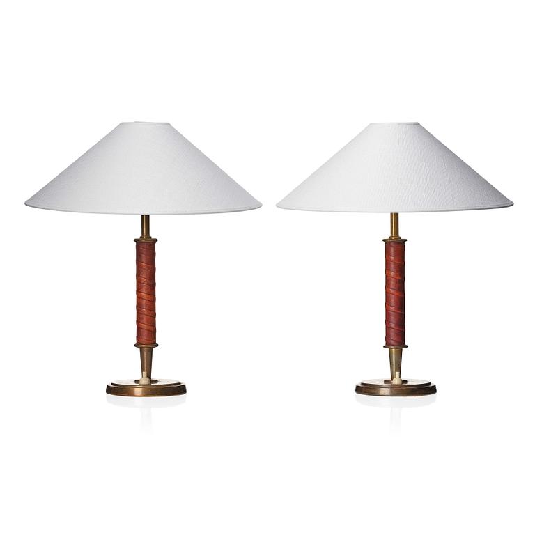 Nordiska Kompaniet, a pair of table lamps, model "31045", Sweden, 1940-50s.