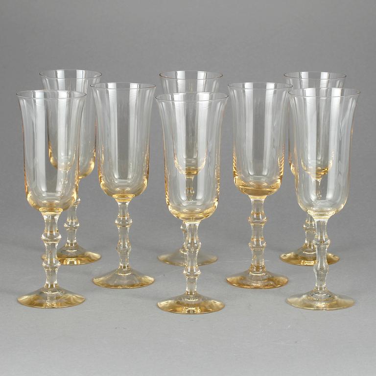 CHAMPAGNESTRUTAR, 8 st, "Salut", Simon Gate, Orrefors, 1900-talets andra hälft.