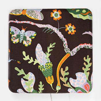 Firma Svenskt Tenn, David Taylor, an 'F-Air' wall lamp.