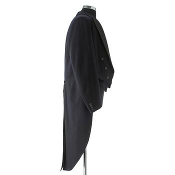 NORDISKA KOMPANIET, a men's suit consisting of jacket and pants.