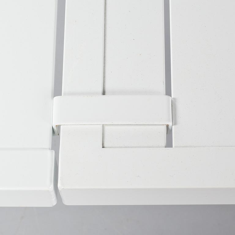 BORD, Elsa Stackelberg, Fri Form, omkring 2010.