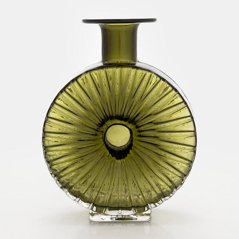 Helena Tynell, a 'Sun bottle' for Riihimäen Lasi Oy. In production 1964-1974.