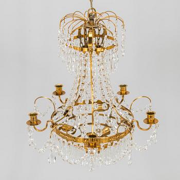 A mid-20th century chandelier.