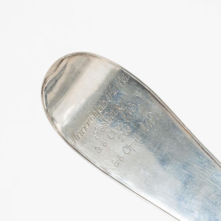 A Swedish silver soup ladle, mark of Wilhelm Smedberg, Karlstad 1791.