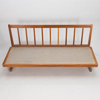 OLAVI HÄNNINEN, A 3-piece 1960s 'Bumerang' sofa suite for HMN Huonekalu Mikko Nupponen, Lahti, Finland.