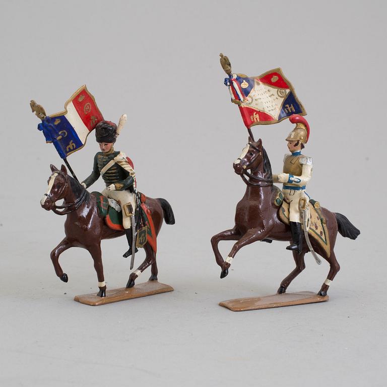 Six French tin soldiers from 20 th century.