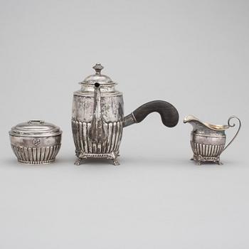 KAFFESERVIS 3 delar, silver, J. Grönroos, Kristianstad 1943. Vikt ca 502 gram.
