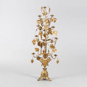 KYRKOKANDELABER, Frankrike 1900-tal.