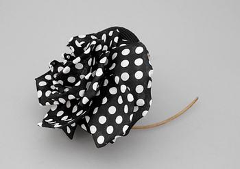 DAMHATT, Philip Treacy, England. 2000-tal.