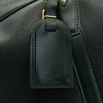 Louis Vuitton, A 'Taiga Kendall GM' Bag.