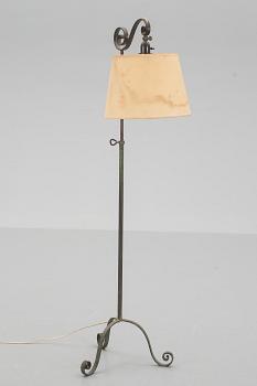 GOLVLAMPA, 1900-talets första hälft.