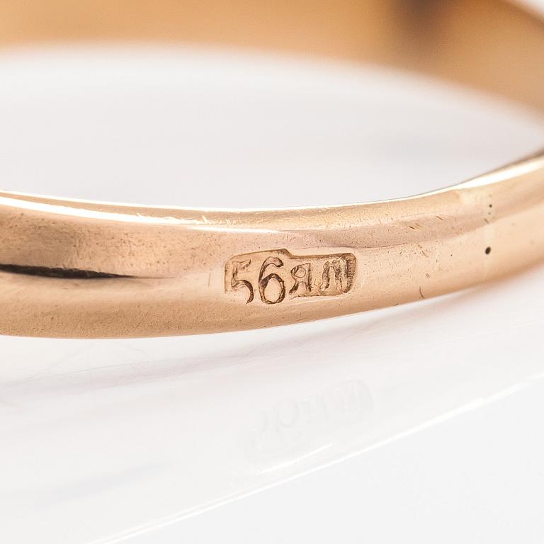 Ring, 14K guld och safir. Kontrollstämplad Yakov Nikolayevich Lyapunov, S:t Petersburg 1898-1903.