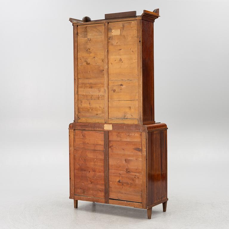 Bokskåp. Danmark, 1800-talets första hälft, Empire.