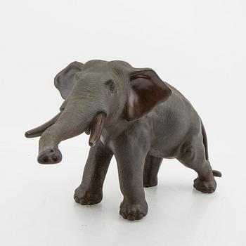 A Japanese bronze sculpture around 1900.