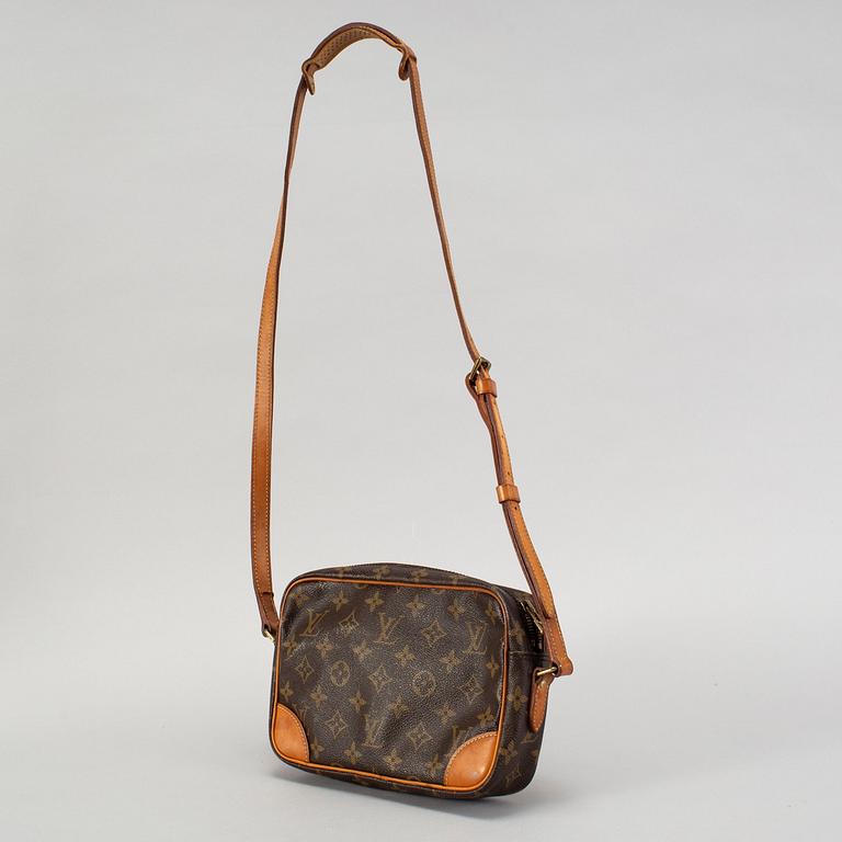 LOUIS VUITTON, 'Trocadero 23'.