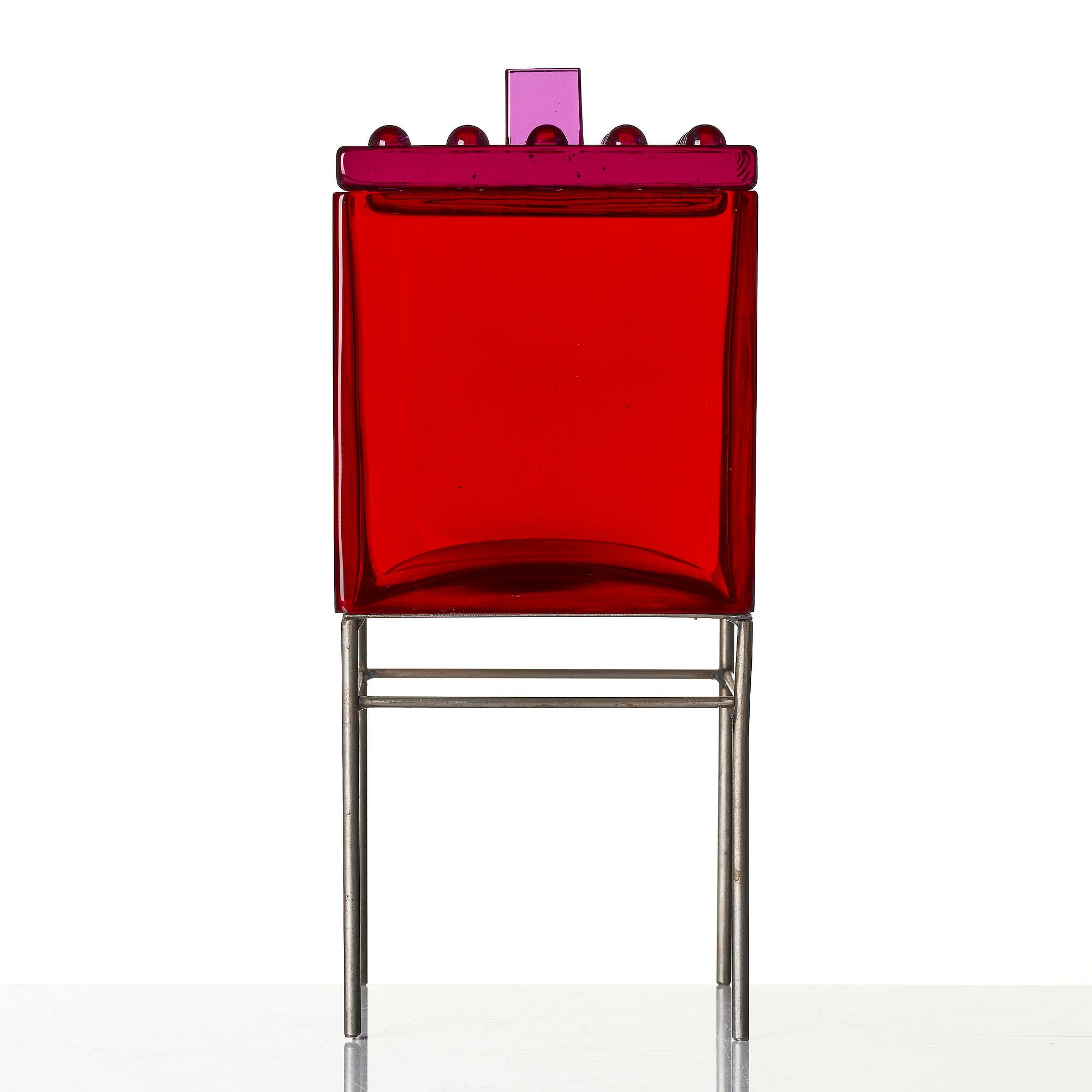 Markku Salo, a unique, 'Kampong' sculpture signed Markku Salo Nuutajärvi Notsjö 1996.