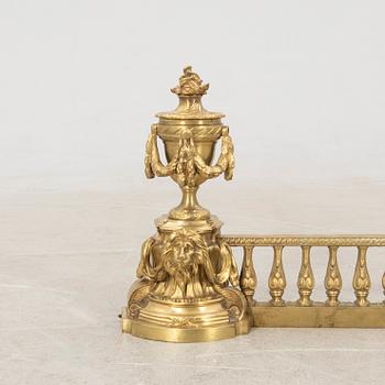 Spark guard in Louis XVI style, 20th century.
