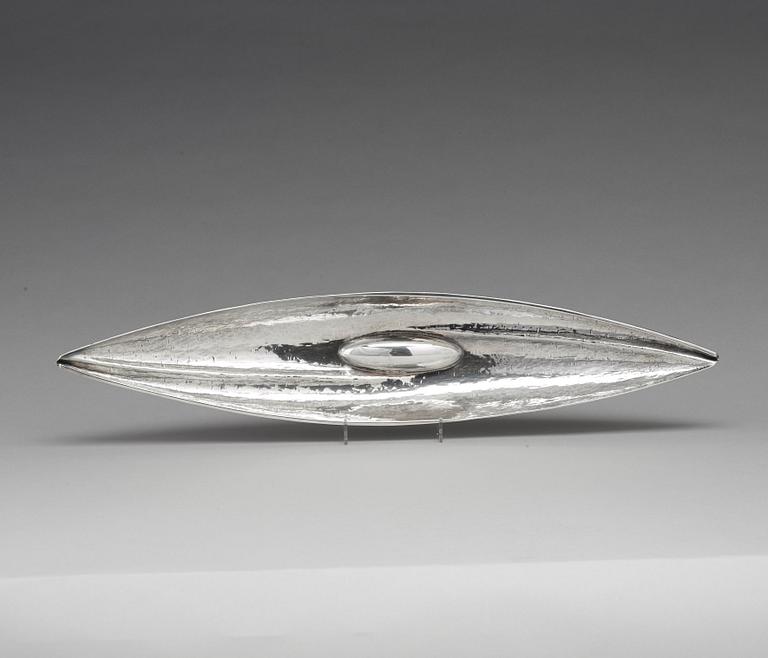 Tapio Wirkkala, a sterling bowl in the shape of a kayak, Hopeakeskus OY, Hämeenlinna Finland 1976.