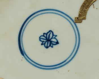 A pair of blue and white dishes, Qing dynasty, Kangxi (1662-1722).