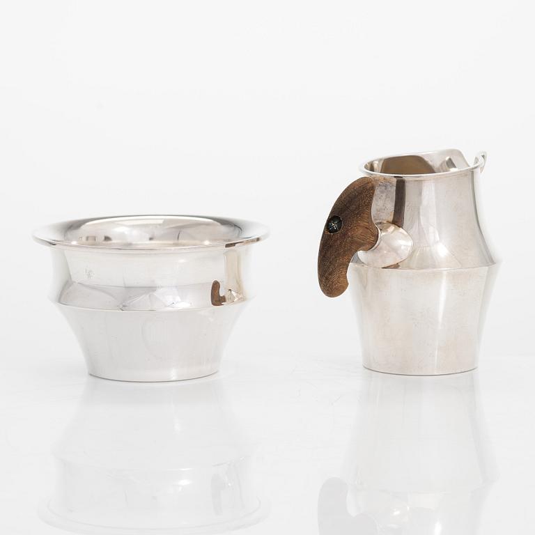 Tapio Wirkkala, a silver cream jug and sugar bowl, 'TW 176', Kultakeskus, Hämeenlinna 1961.