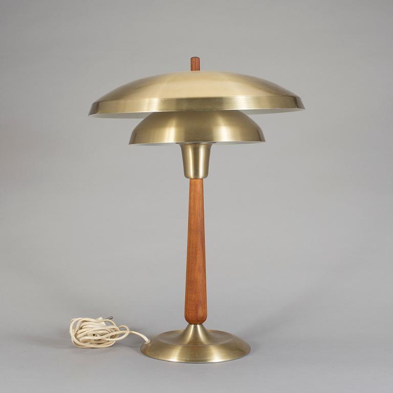BORDSLAMPA, 1900-talets mitt.