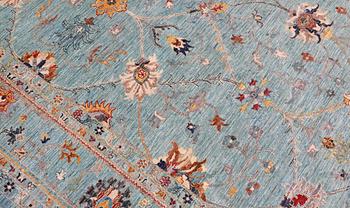 A carpet, Ziegler design, so-called Mamluk, approx. 367 x 274 cm.