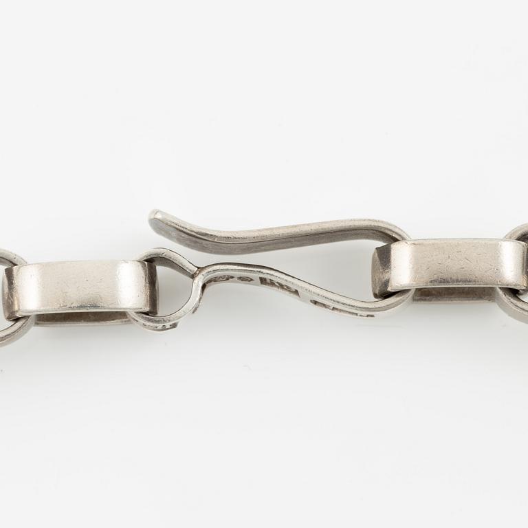 Sven-Erik Högberg, collier, silver.